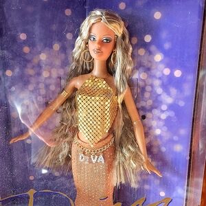 2002 BARBIE DIVA ALL THAT GLITTERS